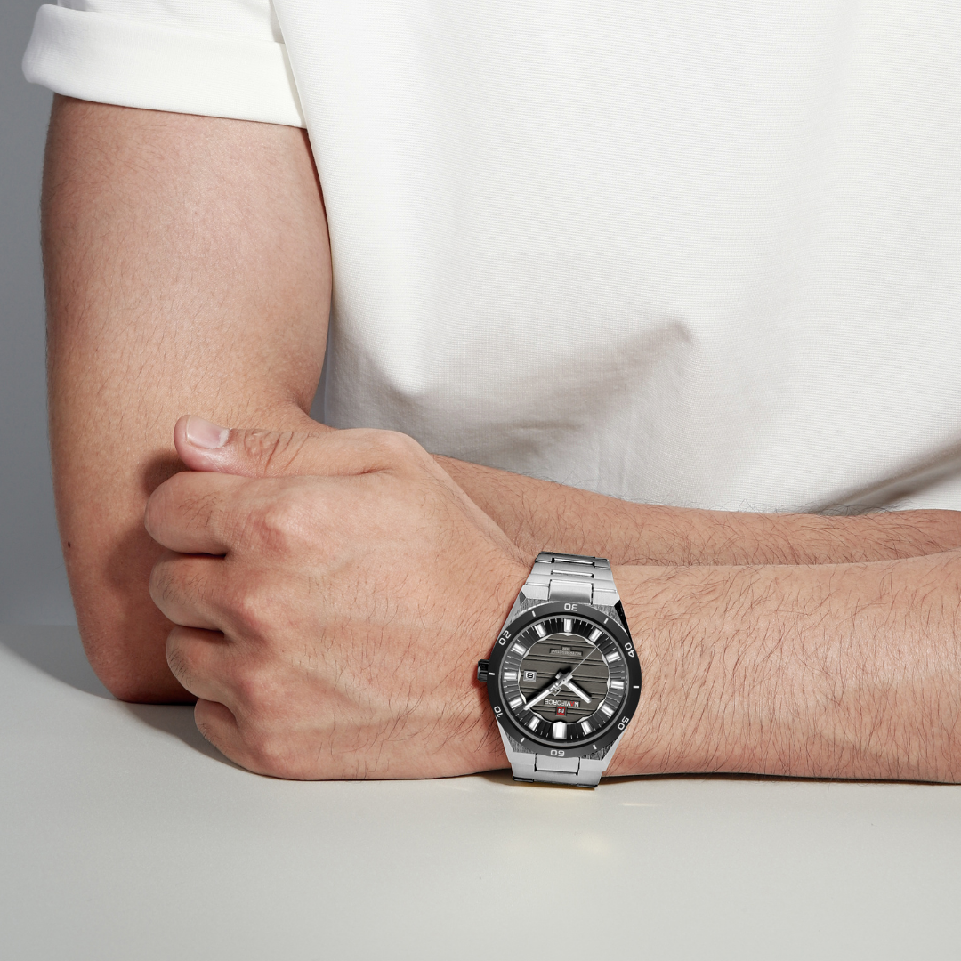 Reloj NAVIFORCE Silver And Black Para Hombre Correa Acero Inoxidable NF9268